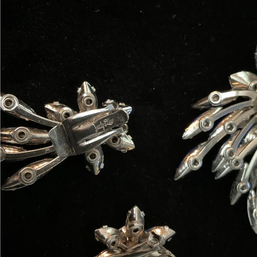 JUDY LEE Rhapsody in Blue Brooch and Earrings